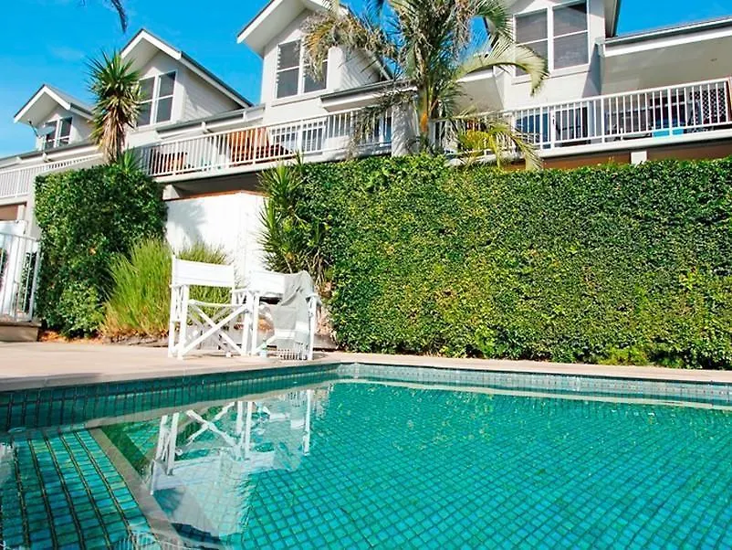 Byron Bay Accom Unit 3 34 Kendall Street - Three By The Sea Apartment